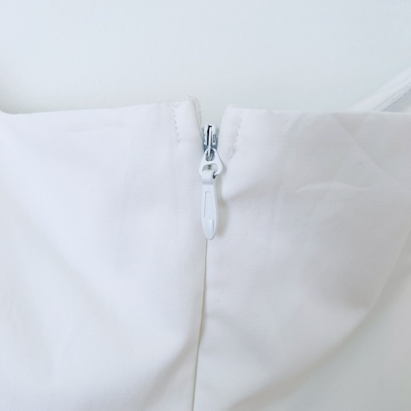 NWT Showpo Izara Mini Dress Size 16 Off the Shoulder Pleated Fit & Flare - Picture 5 of 14